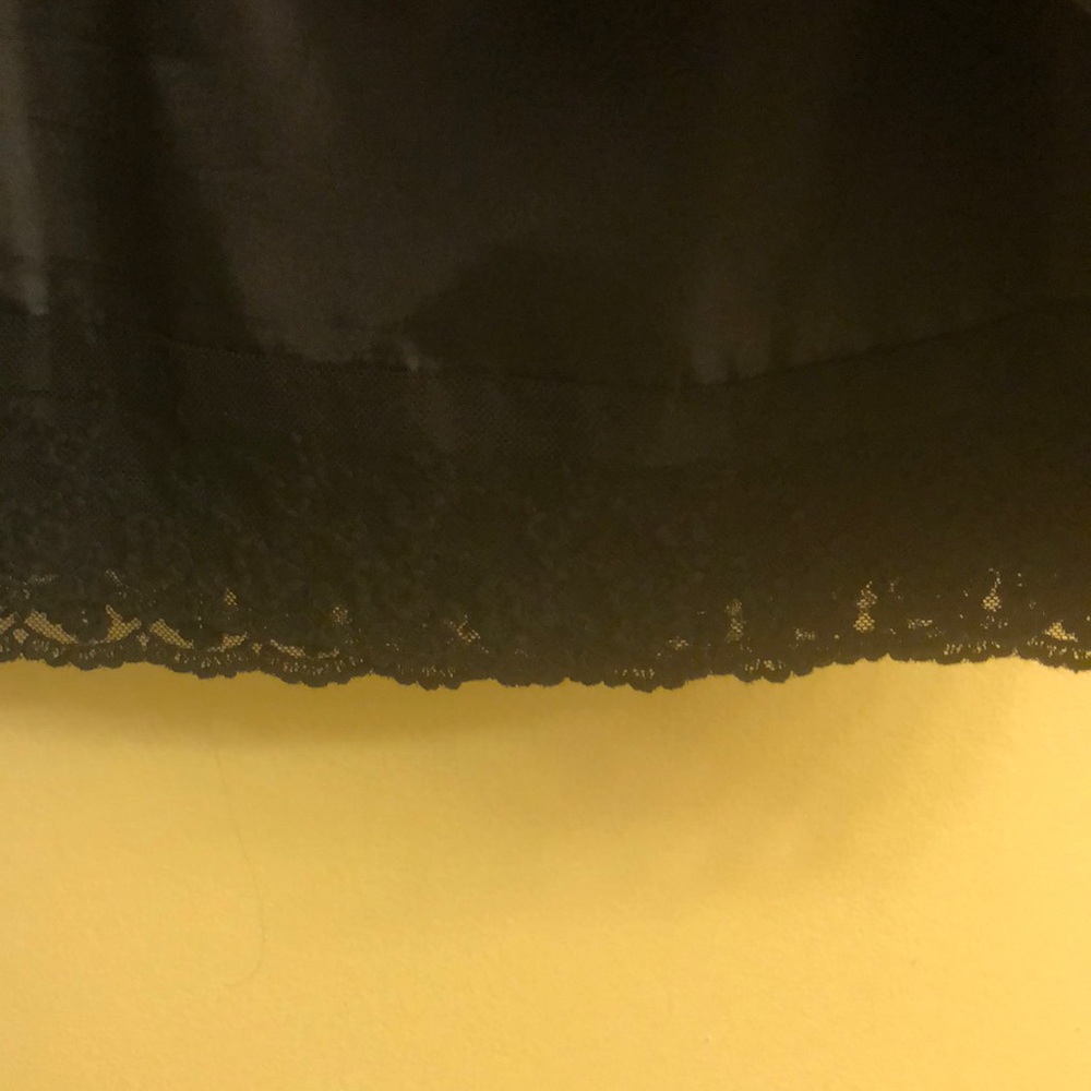 Jessica Simpson Mini skirt - Picture 2 of 3